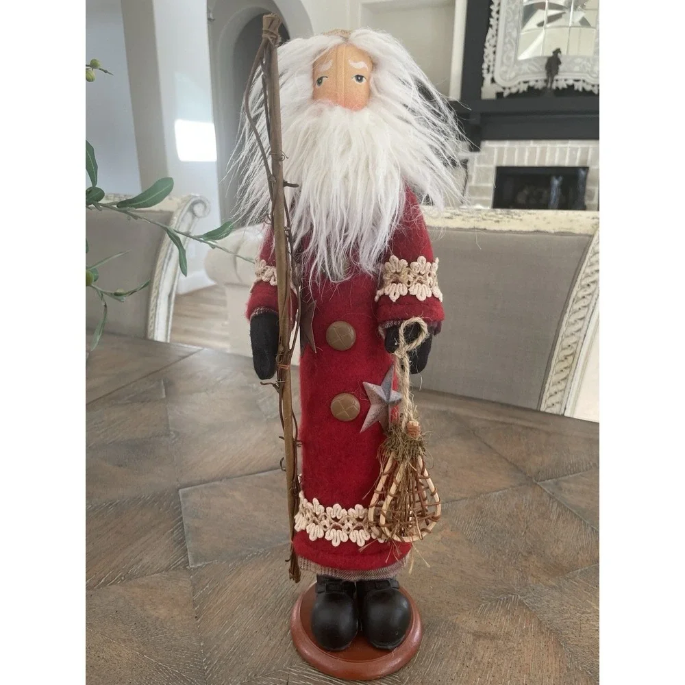 Rustic Old World Santa Clause Snowshoes Painted Cloth Face 17
